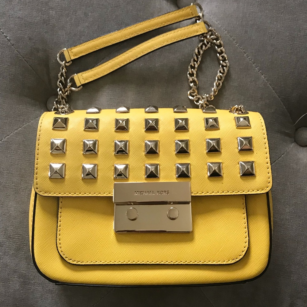 Michael Kors yellow saffiano pyramid bag purse